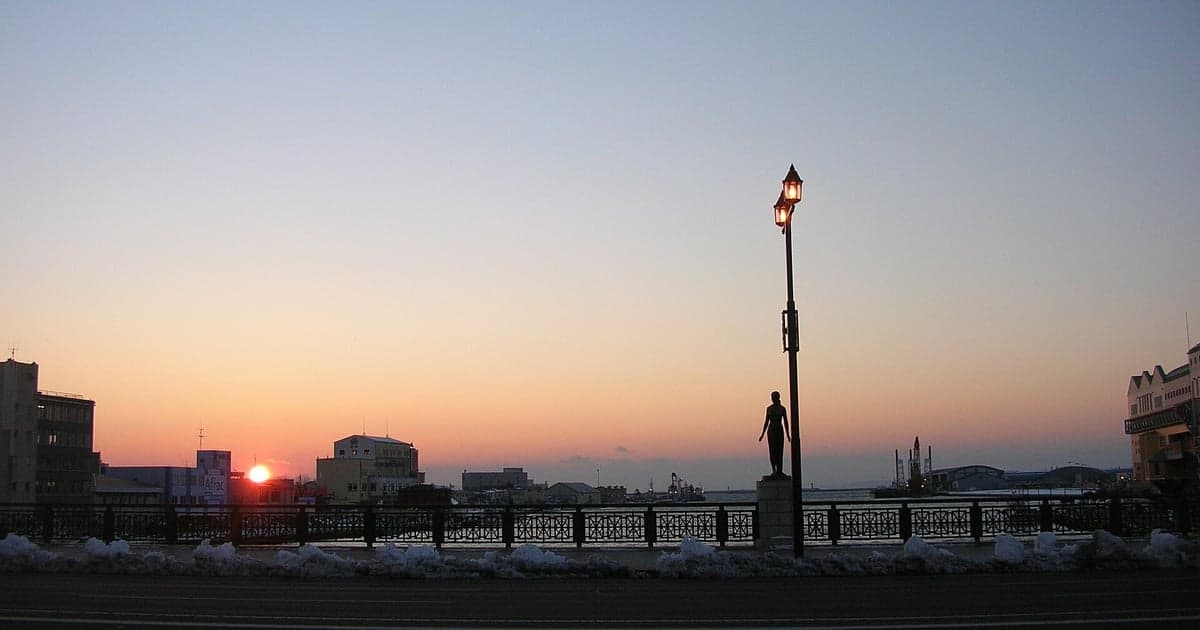 釧路の夜空に広がる満天の星と天の川のイメージ